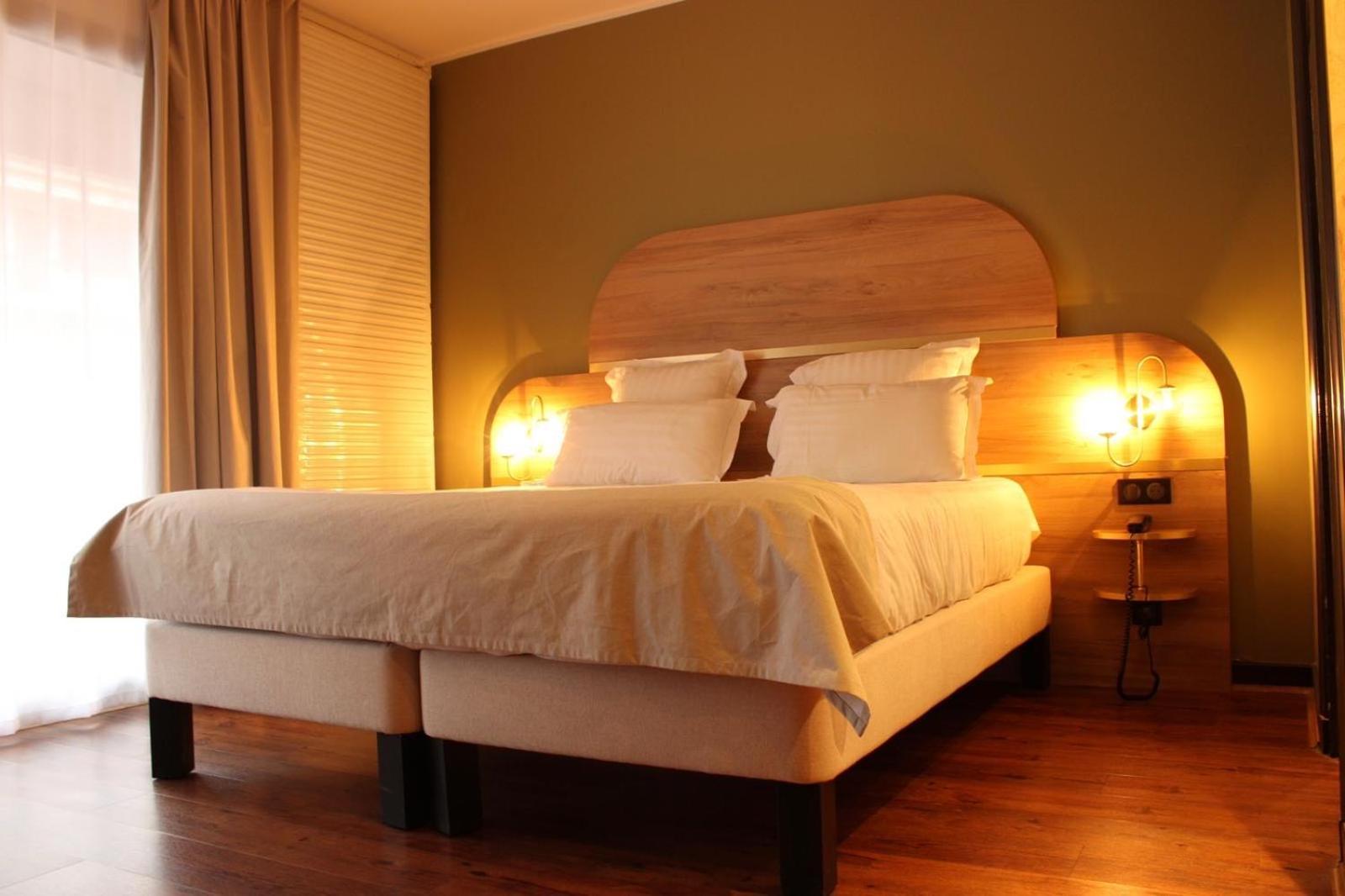 Cit'Hotel Le Chris'Tel Hotel Et Restaurant Le Puy-en-Velay Zewnętrze zdjęcie