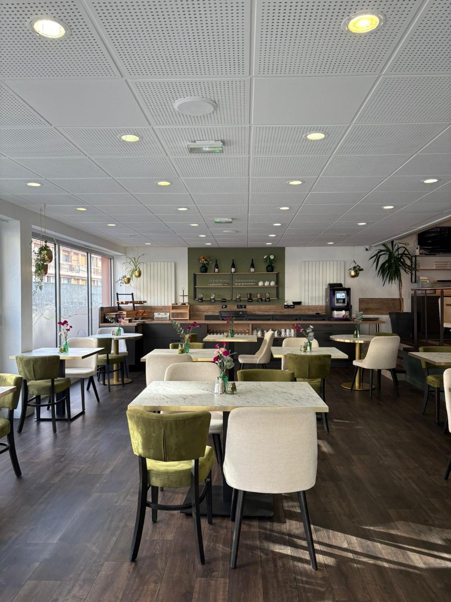 Cit'Hotel Le Chris'Tel Hotel Et Restaurant Le Puy-en-Velay Zewnętrze zdjęcie