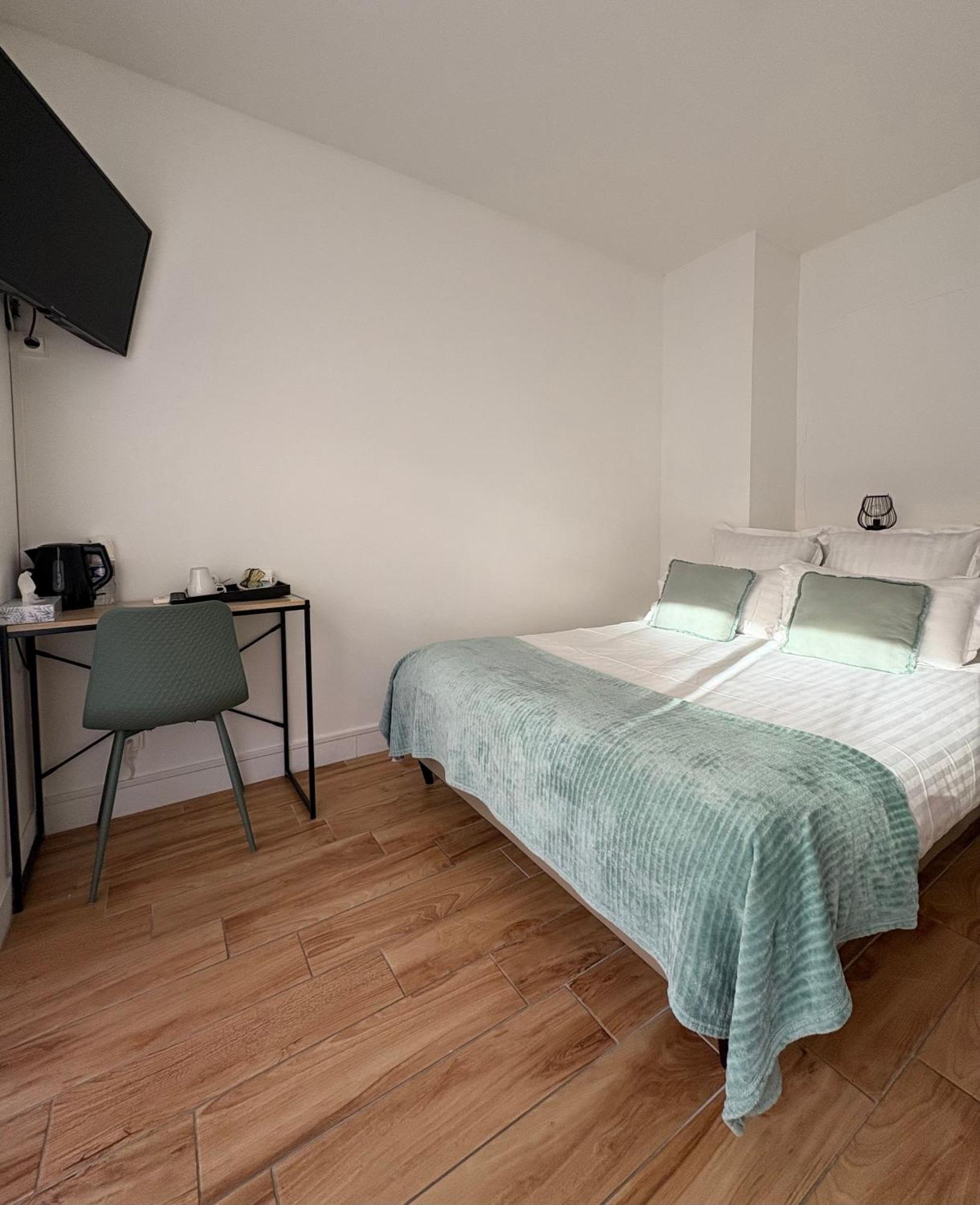 Cit'Hotel Le Chris'Tel Hotel Et Restaurant Le Puy-en-Velay Zewnętrze zdjęcie