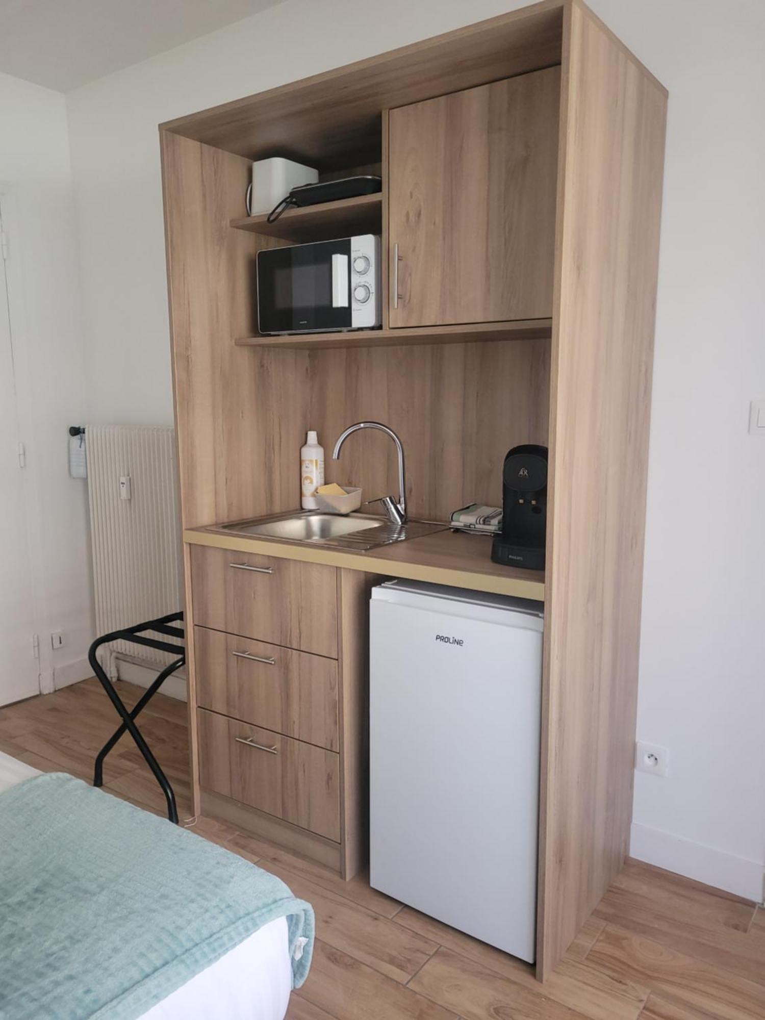 Cit'Hotel Le Chris'Tel Hotel Et Restaurant Le Puy-en-Velay Zewnętrze zdjęcie