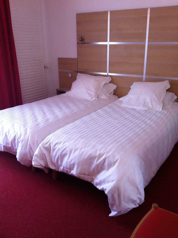 Cit'Hotel Le Chris'Tel Hotel Et Restaurant Le Puy-en-Velay Zewnętrze zdjęcie